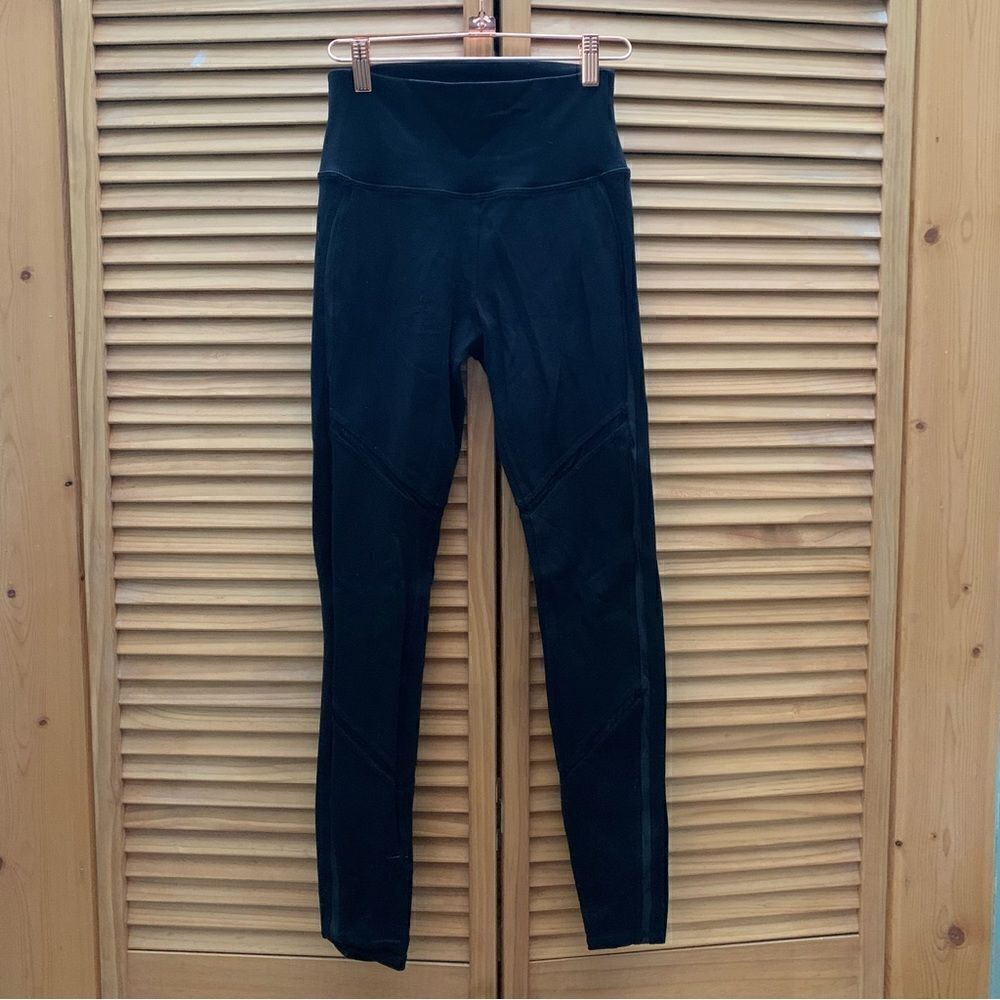 Alo Yoga High Rise Leggings Size Small
